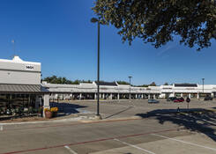 
                                	        Shops at Preston Parkway
                                    