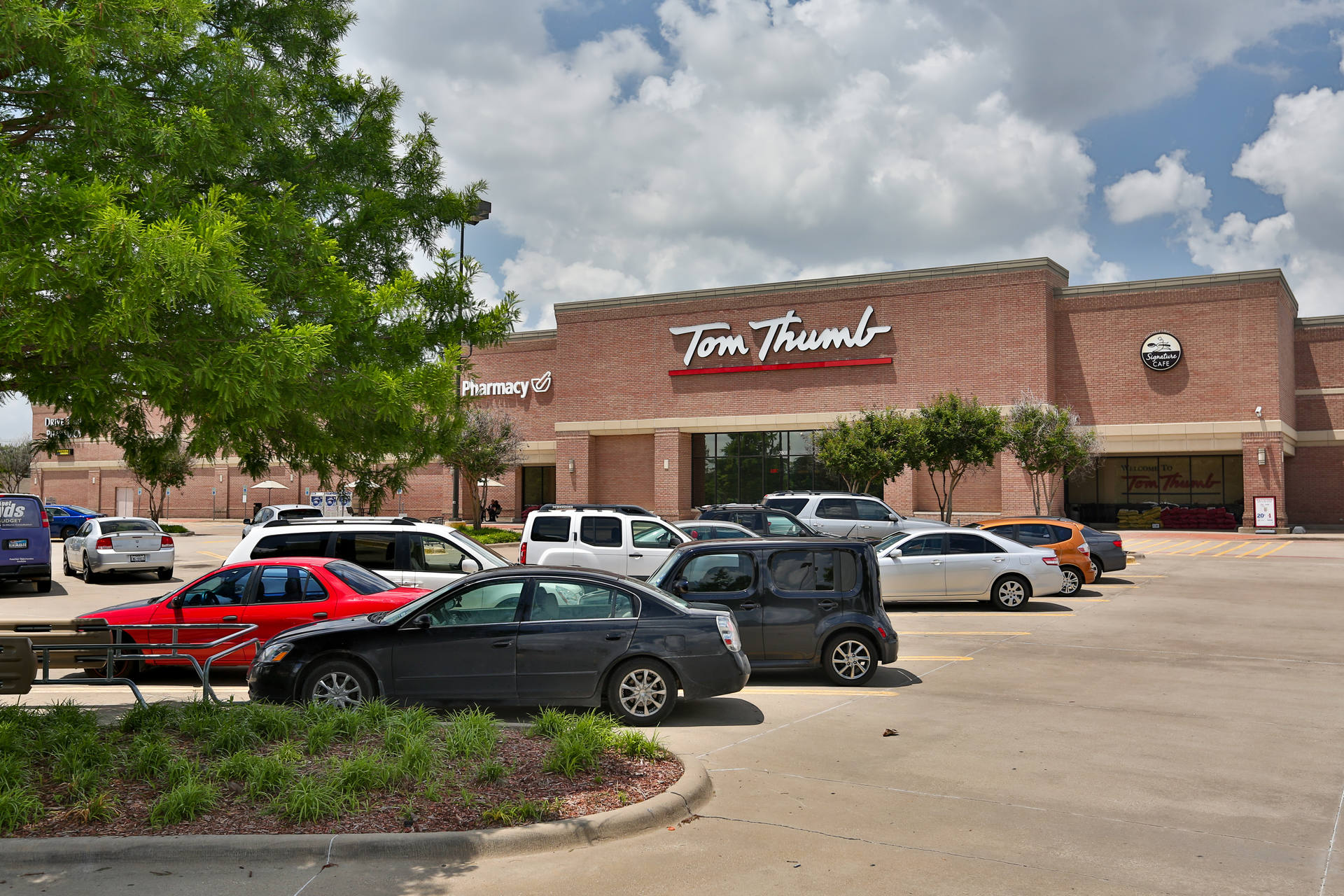 Photos at Tom Thumb - Grocery Store in Allen